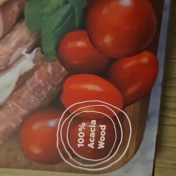 NWT Holiday Grazing Board Charcuterie Appetizer + 4 Piece Wooden Bowl Set - Picture 4 of 14